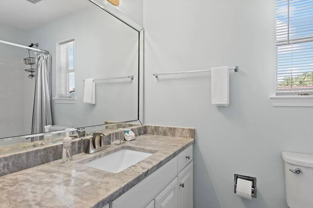 Shangri-La Destin Holiday home