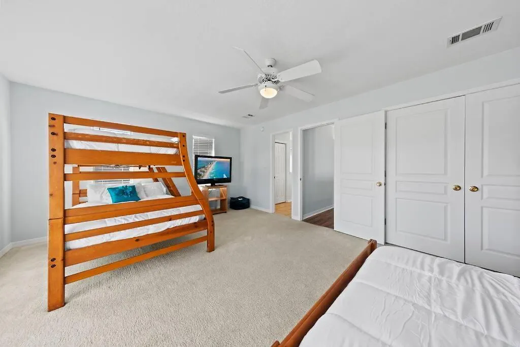 Shangri-La Destin 0*,