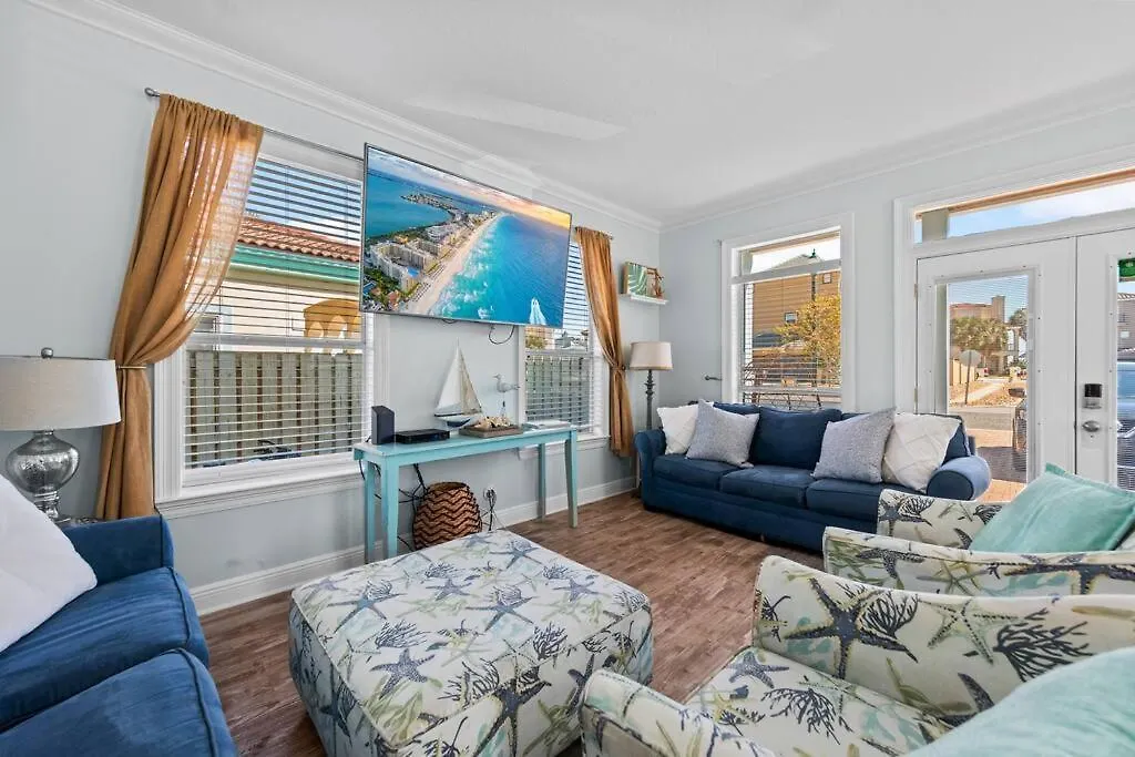 Shangri-La Destin Holiday home