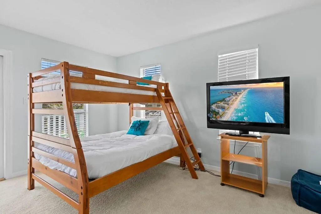 Shangri-La Destin 0*,  United States